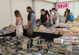 Gran ambiente este domingo en la Semana Negra de Gijón