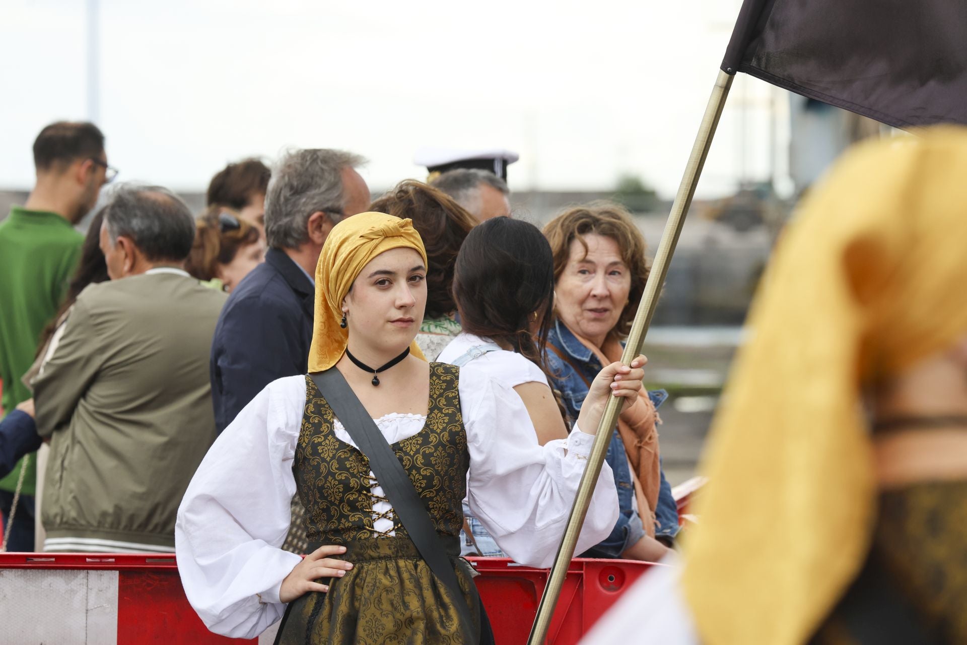 Una despedida entre sonrisas: así concluye la histórica visita del &#039;Elcano&#039; y la Princesa Leonor a Gijón