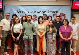 Sergio Llera, en la primera fila, segundo por la izquierda, con el resto de su ejecutiva.