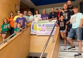 Parte de la organización del festival de Charangas de Sotrondio.
