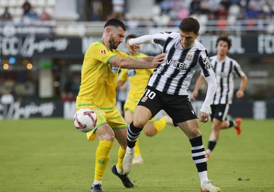 Pablo Vázquez, durante un partido con el Dépor el curso pasado.