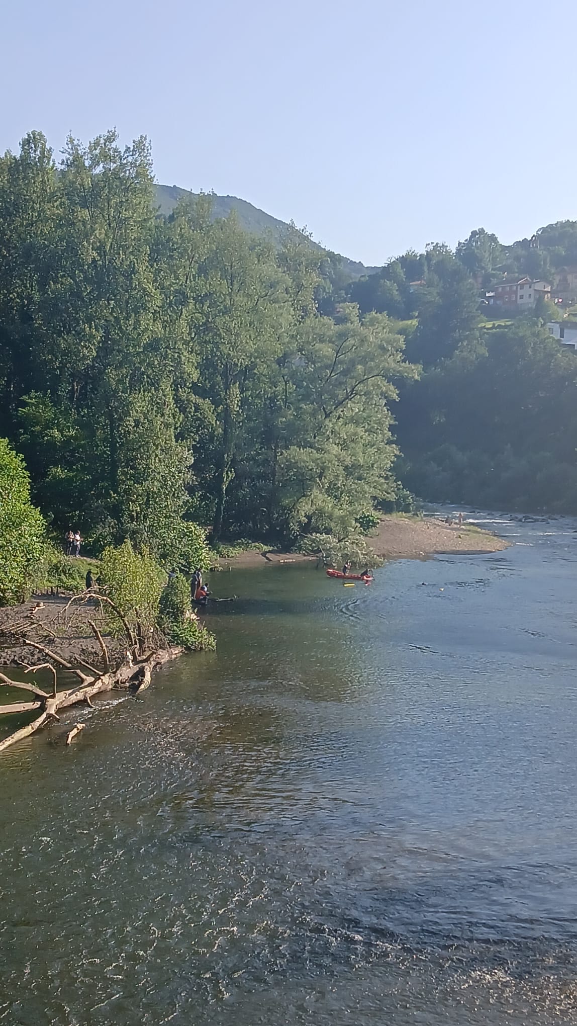 Trágico desenlace en la búsqueda de un joven en el río Nalón
