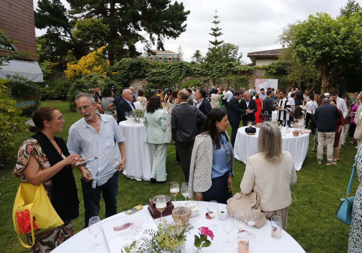 Los premios la Caldereta de Don Calixto reunieron a unaamplia representación de lagastronomía asturiana en su 25 aniversario.
