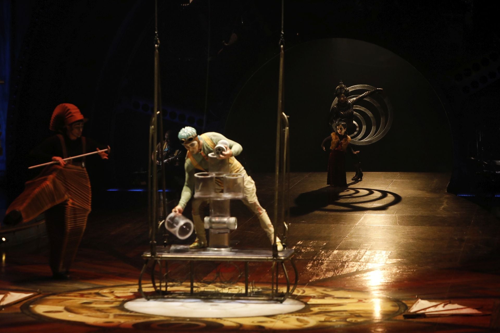 Las espectaculares imágenes que deja &#039;Kurios&#039; del Cirque du Soleil en su estreno en Gijón