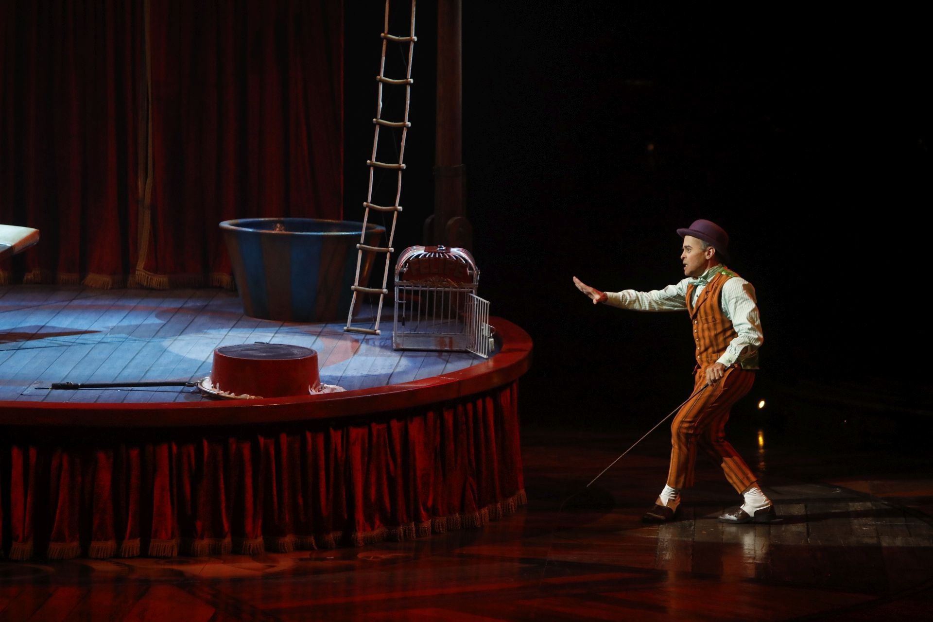 Las espectaculares imágenes que deja &#039;Kurios&#039; del Cirque du Soleil en su estreno en Gijón