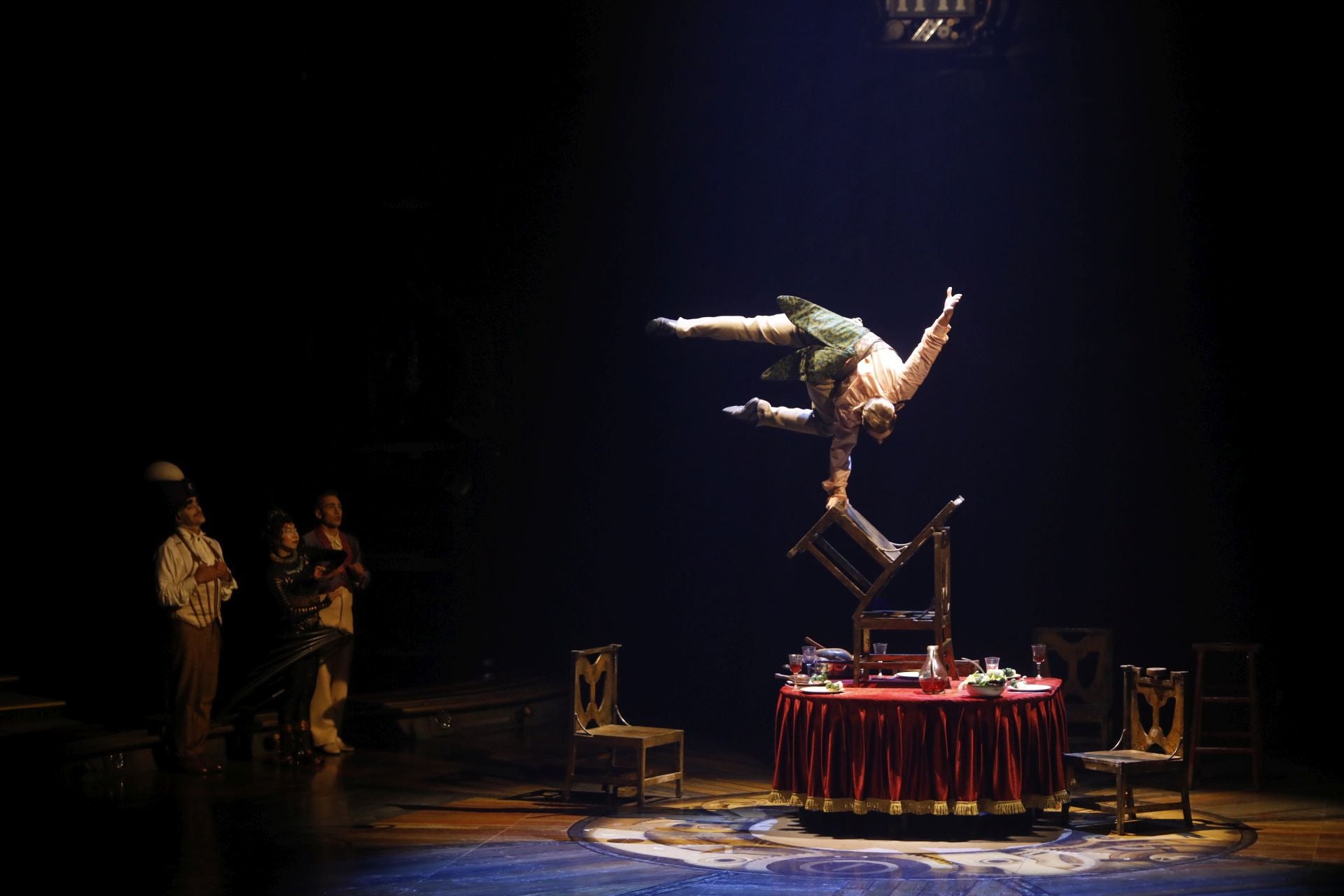 Las espectaculares imágenes que deja &#039;Kurios&#039; del Cirque du Soleil en su estreno en Gijón