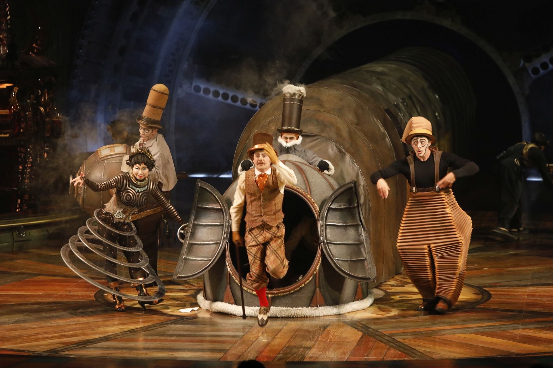 Las espectaculares imágenes que deja &#039;Kurios&#039; del Cirque du Soleil en su estreno en Gijón