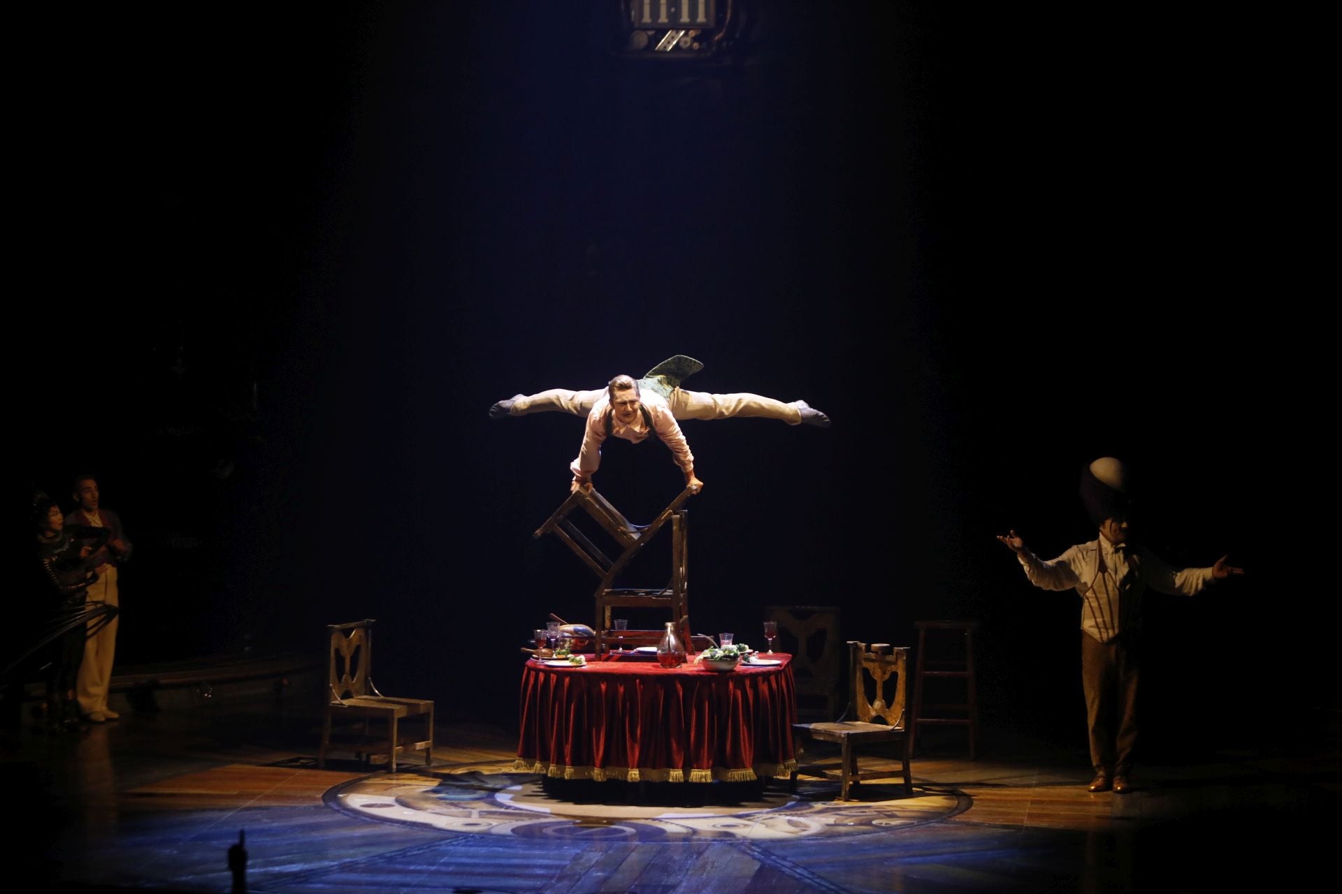 Las espectaculares imágenes que deja &#039;Kurios&#039; del Cirque du Soleil en su estreno en Gijón