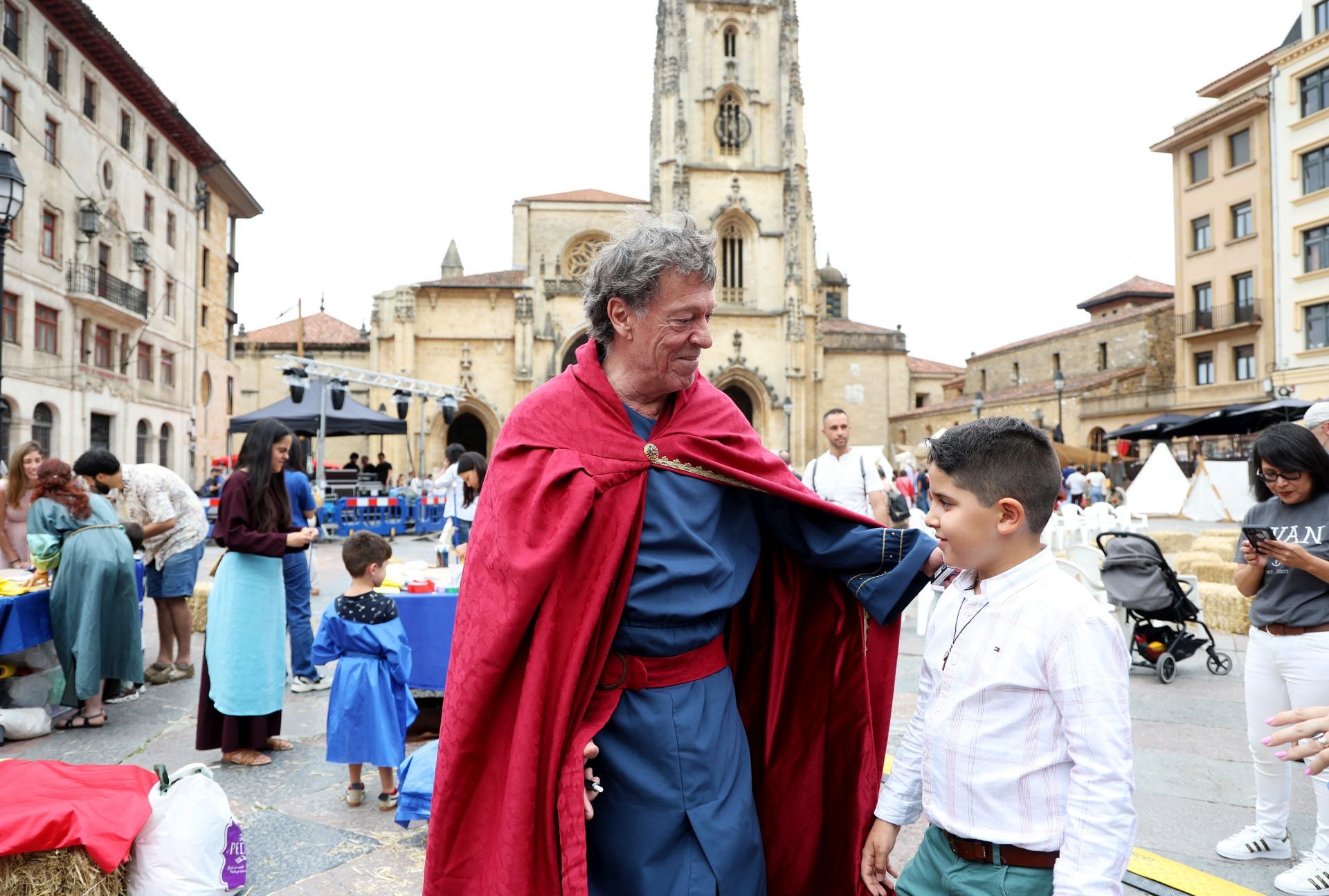 Fotos: Fiesta de Alfonso II: el Primer Peregrino, en Oviedo