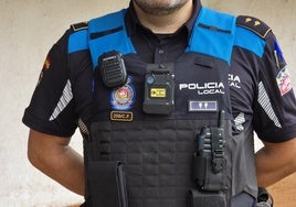 Las cámaras incorporadas al uniforme de la Policía Local.