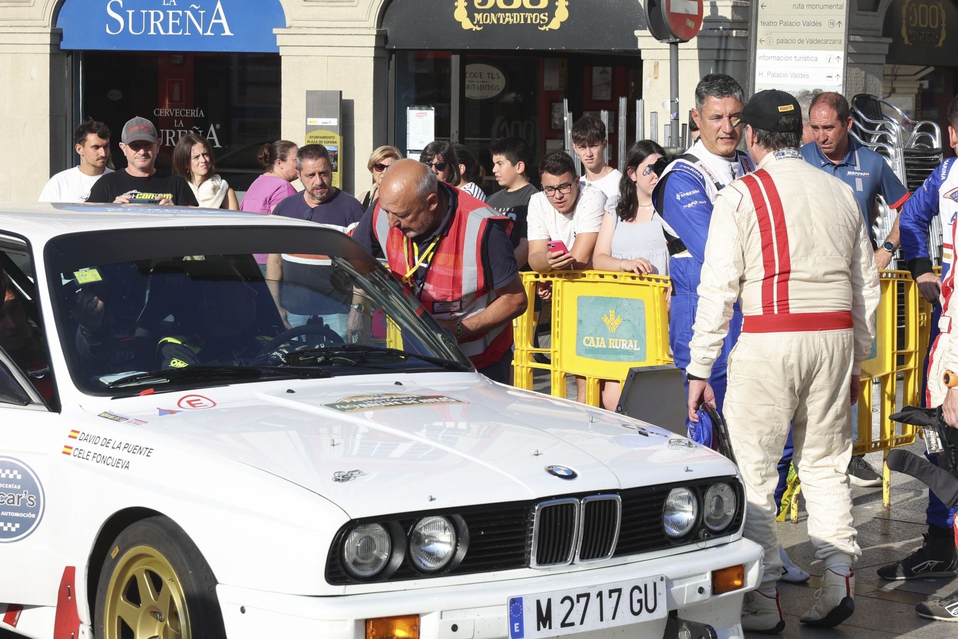 Avilés quema rueda: las fotos que deja el Rallye Histórico