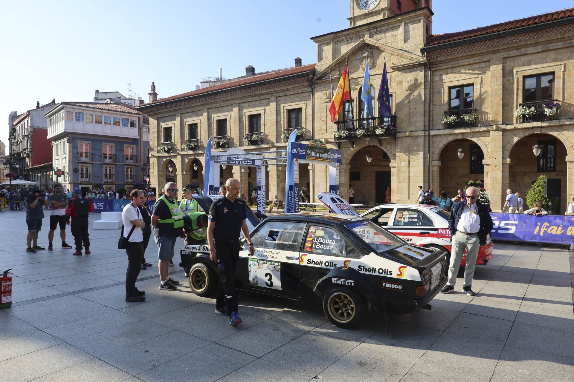 Avilés quema rueda: las fotos que deja el Rallye Histórico