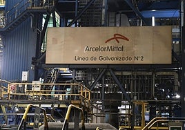 Imagen de archivo del interior de la línea de galvanizado de ArcelorMittal.