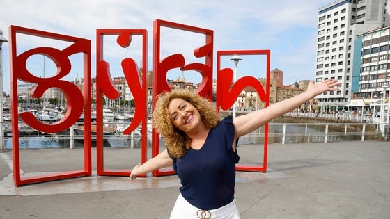 «Soy muy de directo y seguro que canto con la plaza Mayor aborratada para que me acompañen»