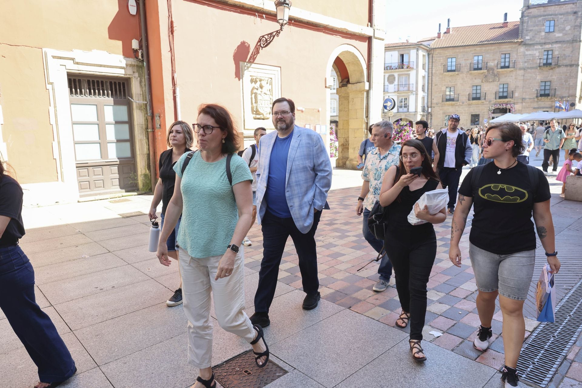 El Festival Celsius de Avilés echa a andar: largas colas por Brandon Sanderson