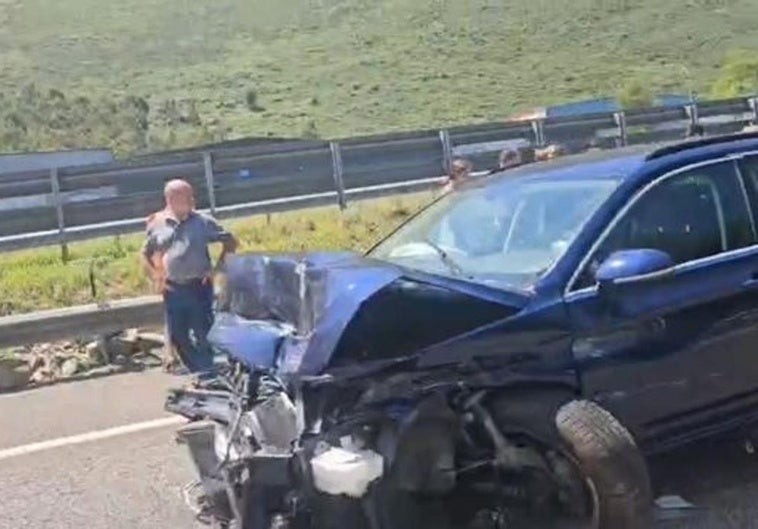 Estado en el que quedó el coche siniestrado.