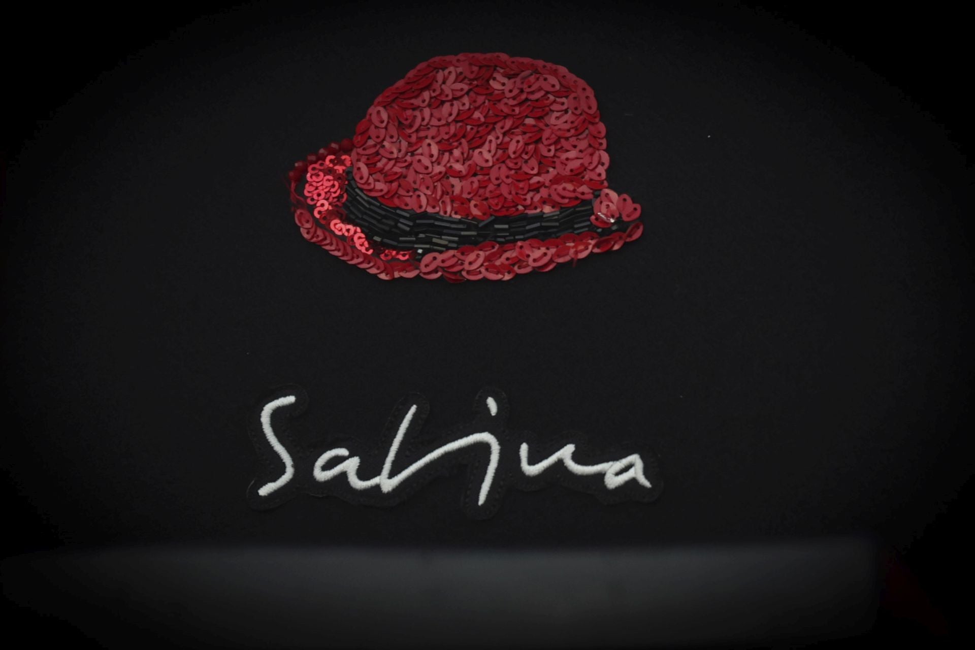 Gijón se rinde a Joaquín Sabina