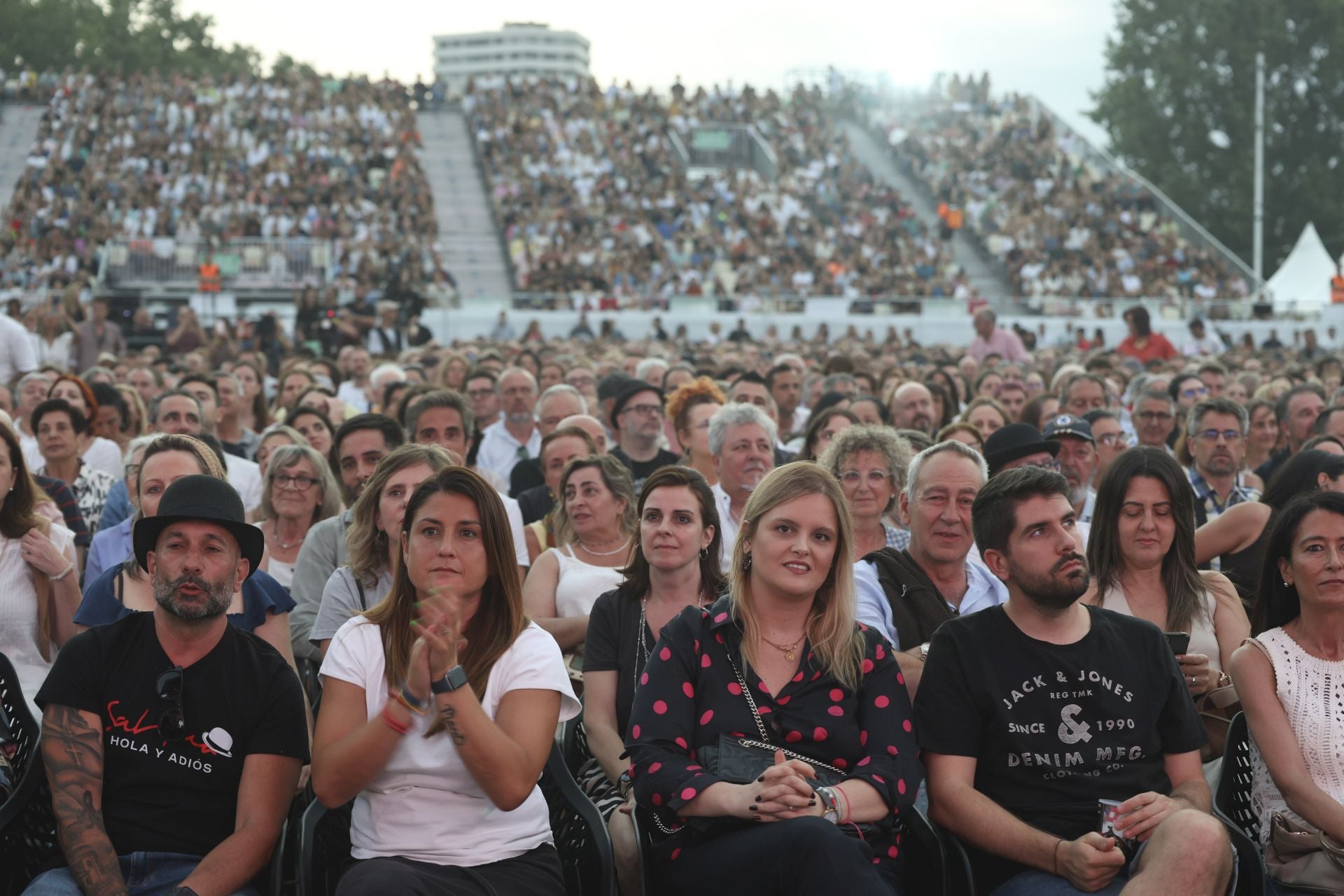 Gijón se rinde a Joaquín Sabina