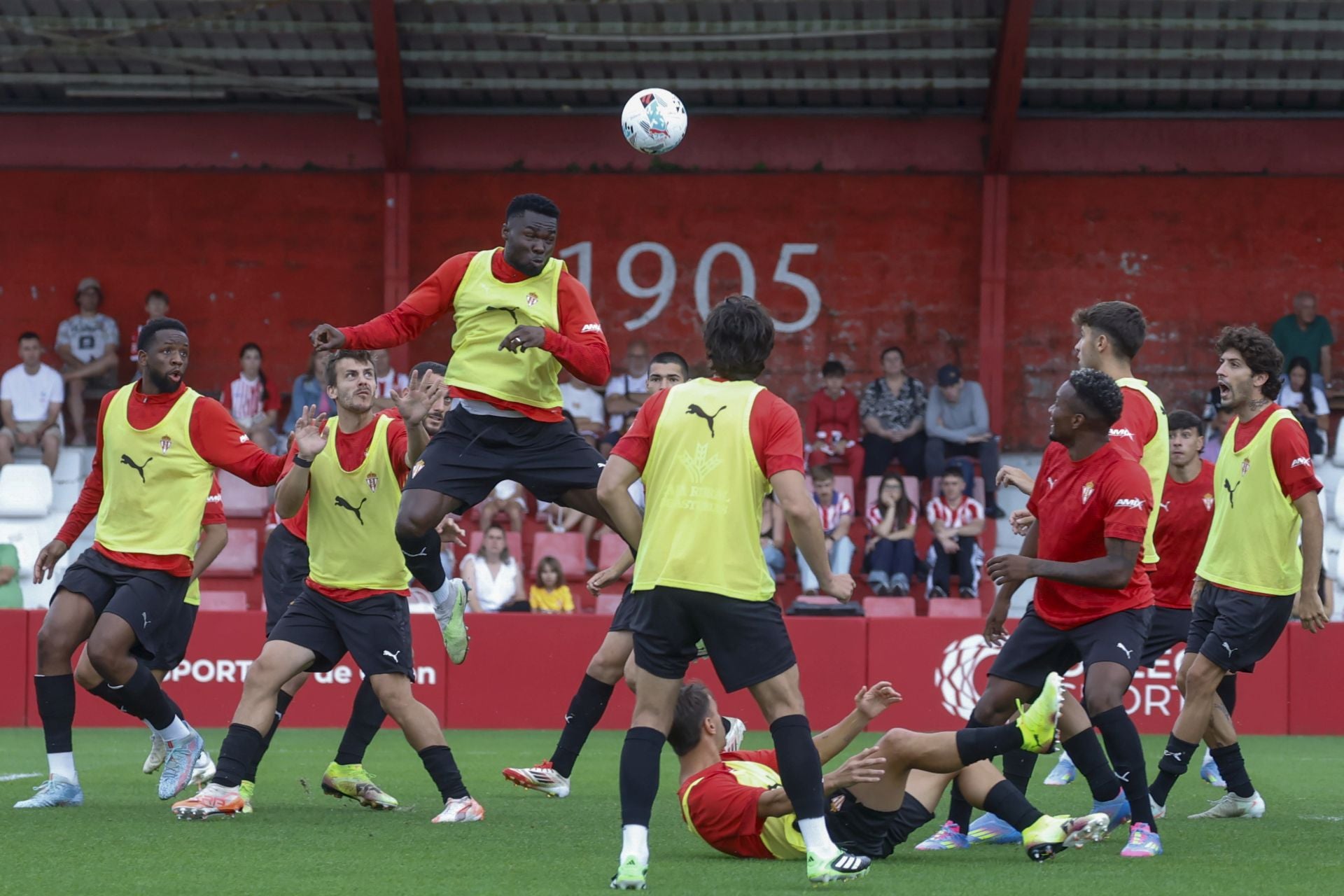 Entrenamiento del Sporting de Gijón (17/07/2025)