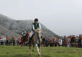 La carrera de caballos de la Fiesta del Pastor del año pasado.