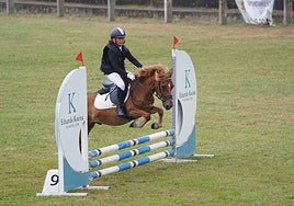 Sira Gutiérrez, durante el recorrido de ayer en La Mofosa.