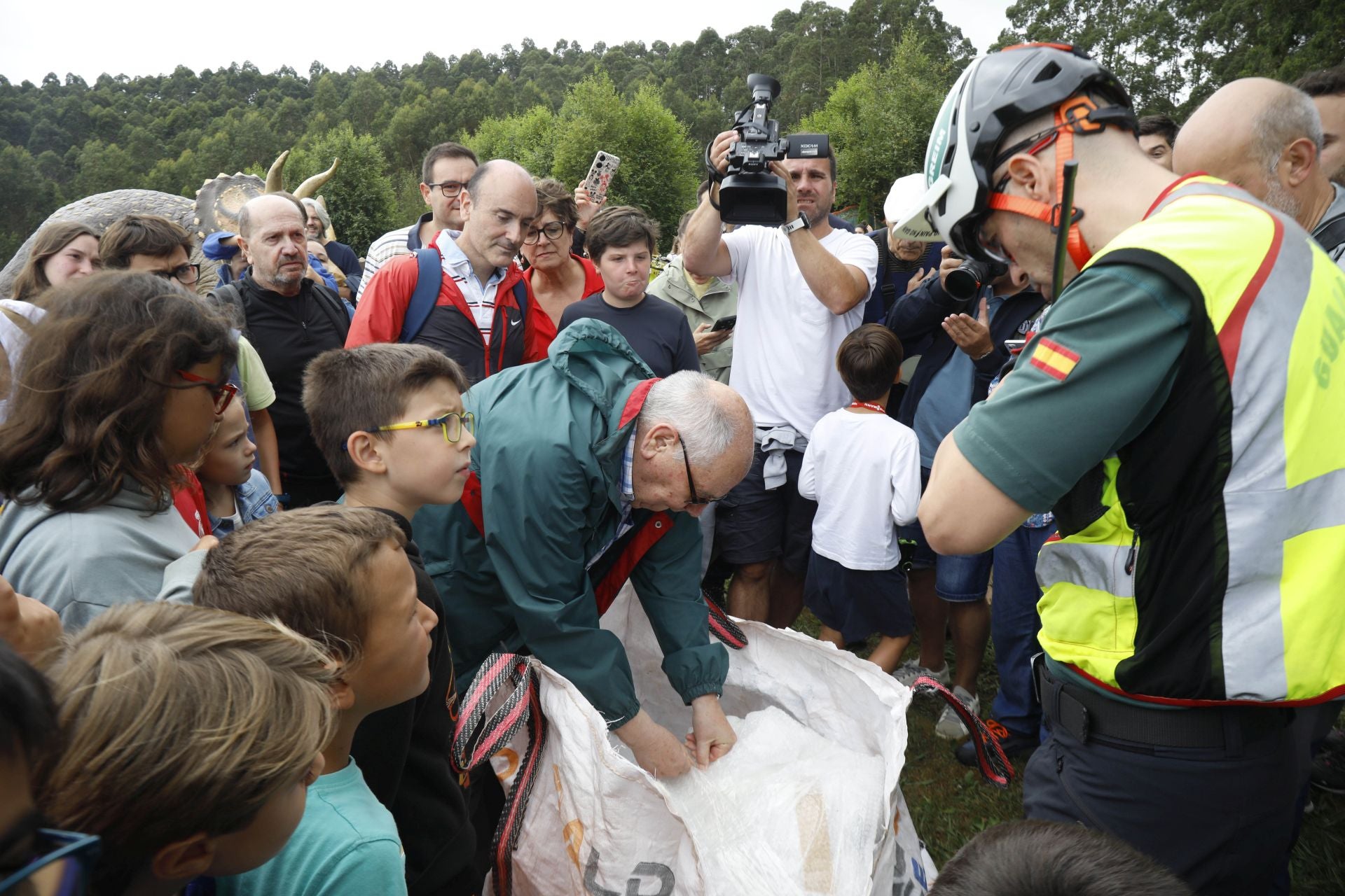 Hallazgo en Asturias: descubren una huella gigante de dinosaurio terópodo en Villaviciosa