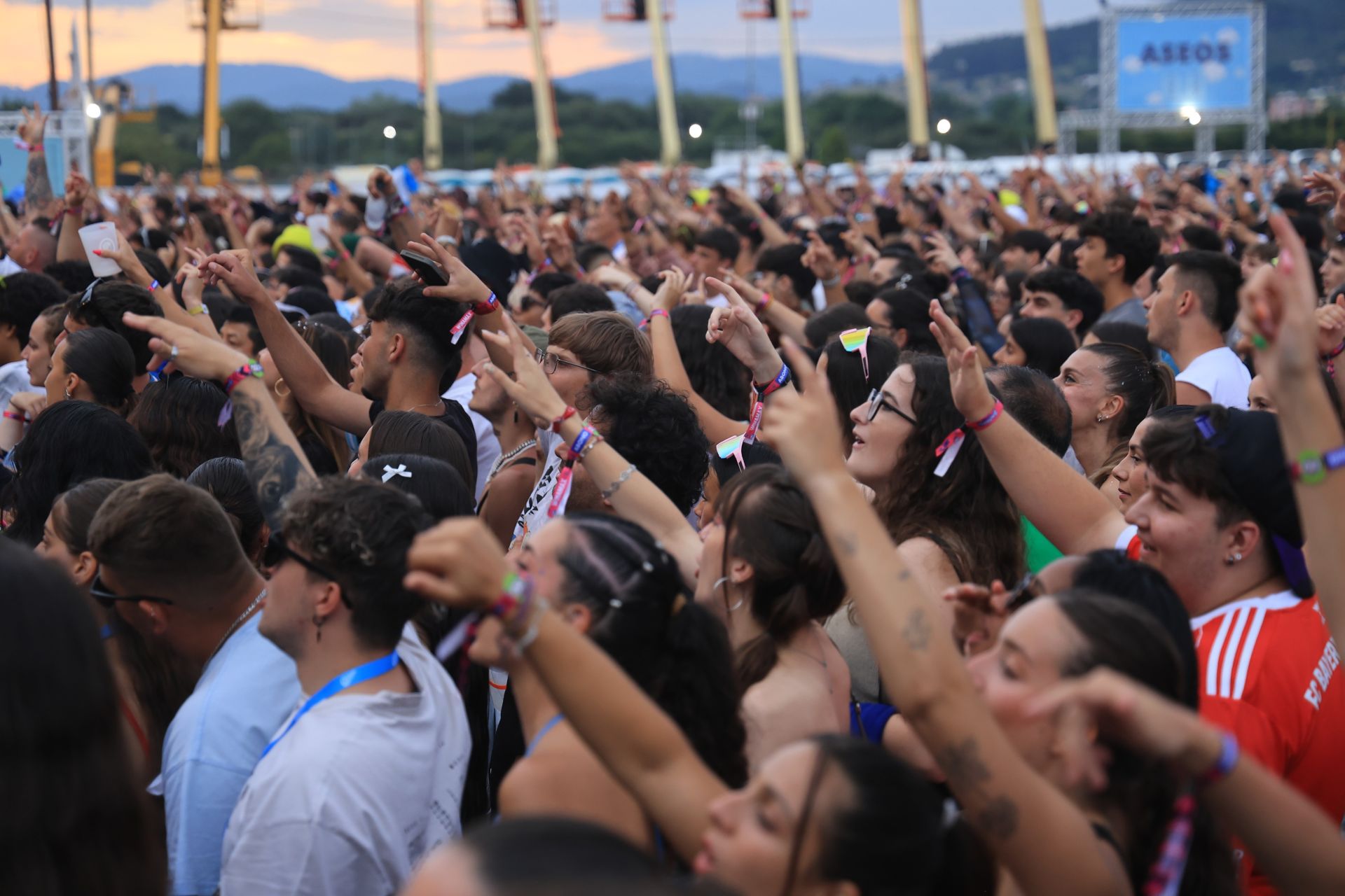 Asturias se rinde a la última descarga del Boombastic