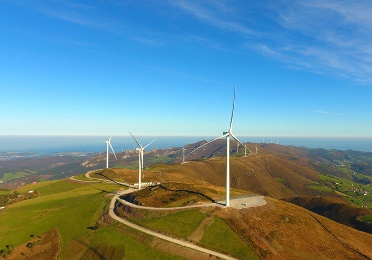 Los clústeres de renovables piden convalidar el decreto de refuerzo del sistema eléctrico