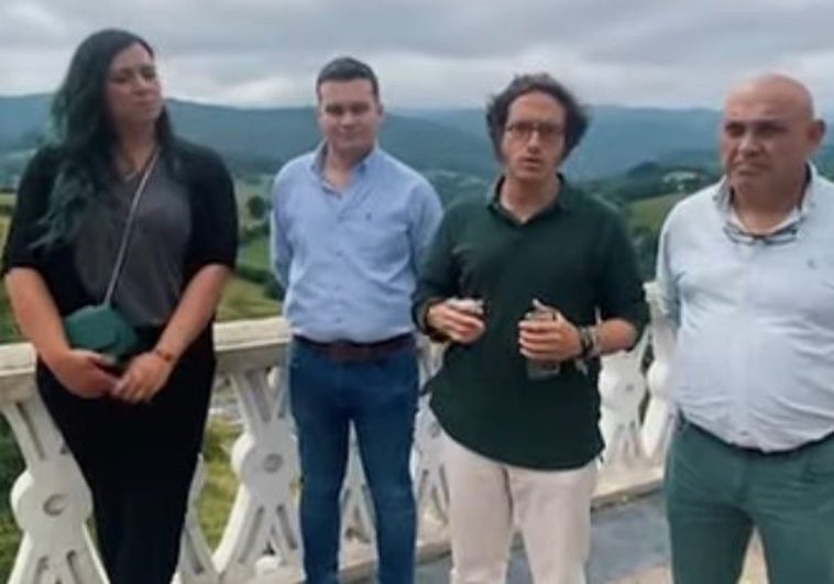 Una concejala de Vox en Tineo abandona el grupo municipal por discrepancias con su partido