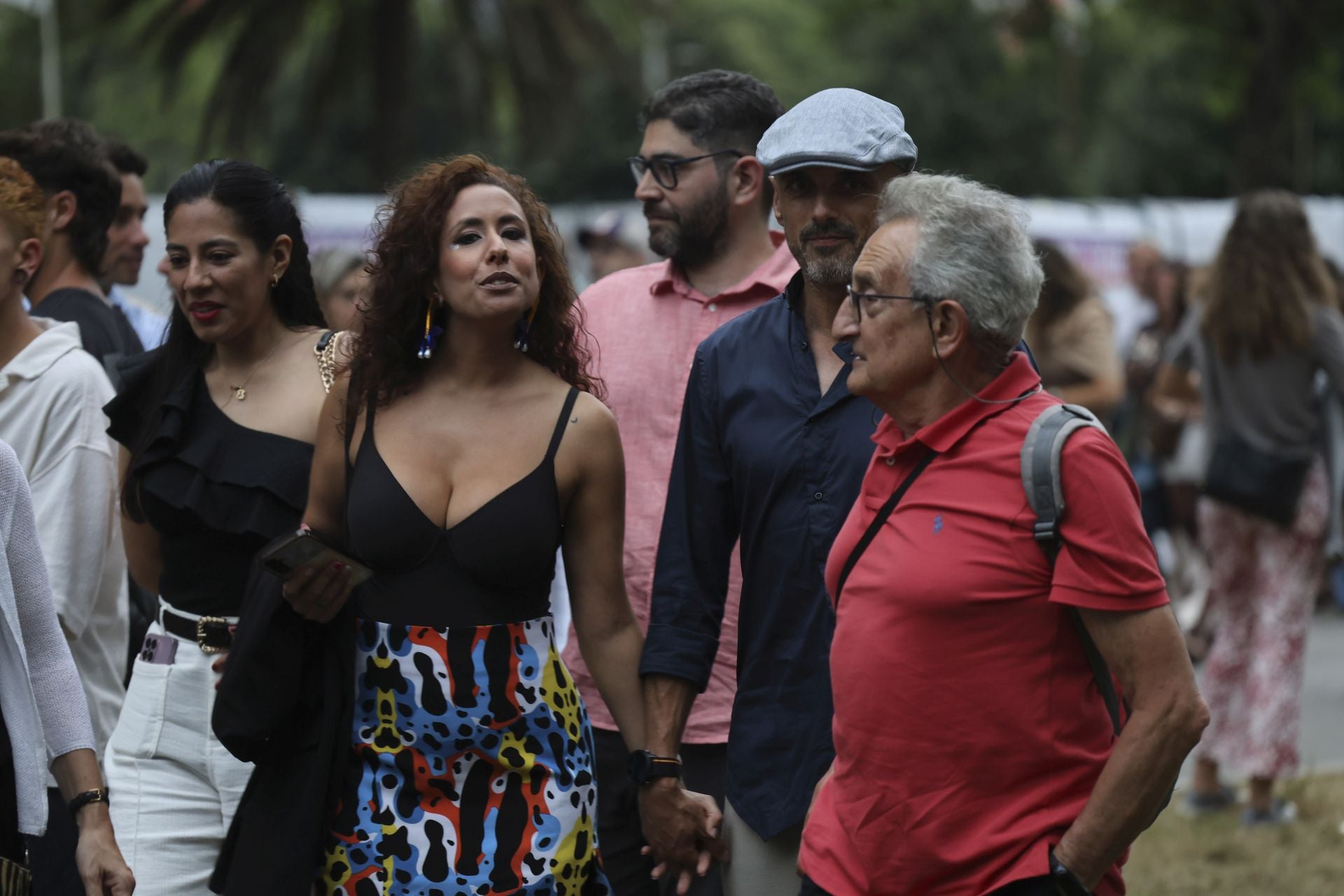 Juan Luis Guerra llena Gijón de burbujas de amor