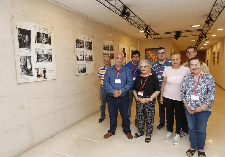 Diecinueve fotografías para retratar los 75 años de la Asociación de Sordos de Gijón