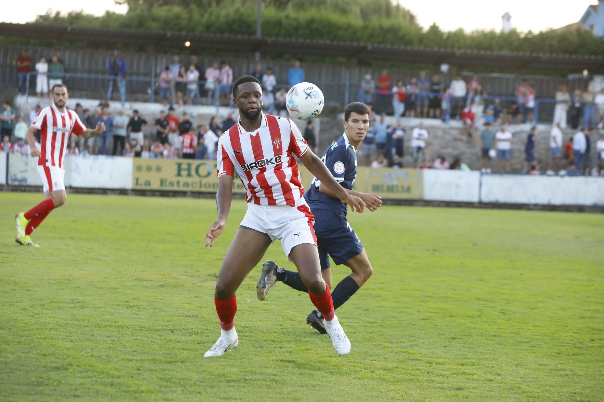 Las mejores imágenes del Marino de Luanco - Sporting de Gijón