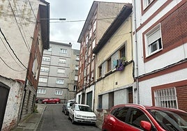 La calle Arlós de Las Vegas en las que se encuentra el inmueble okupado.