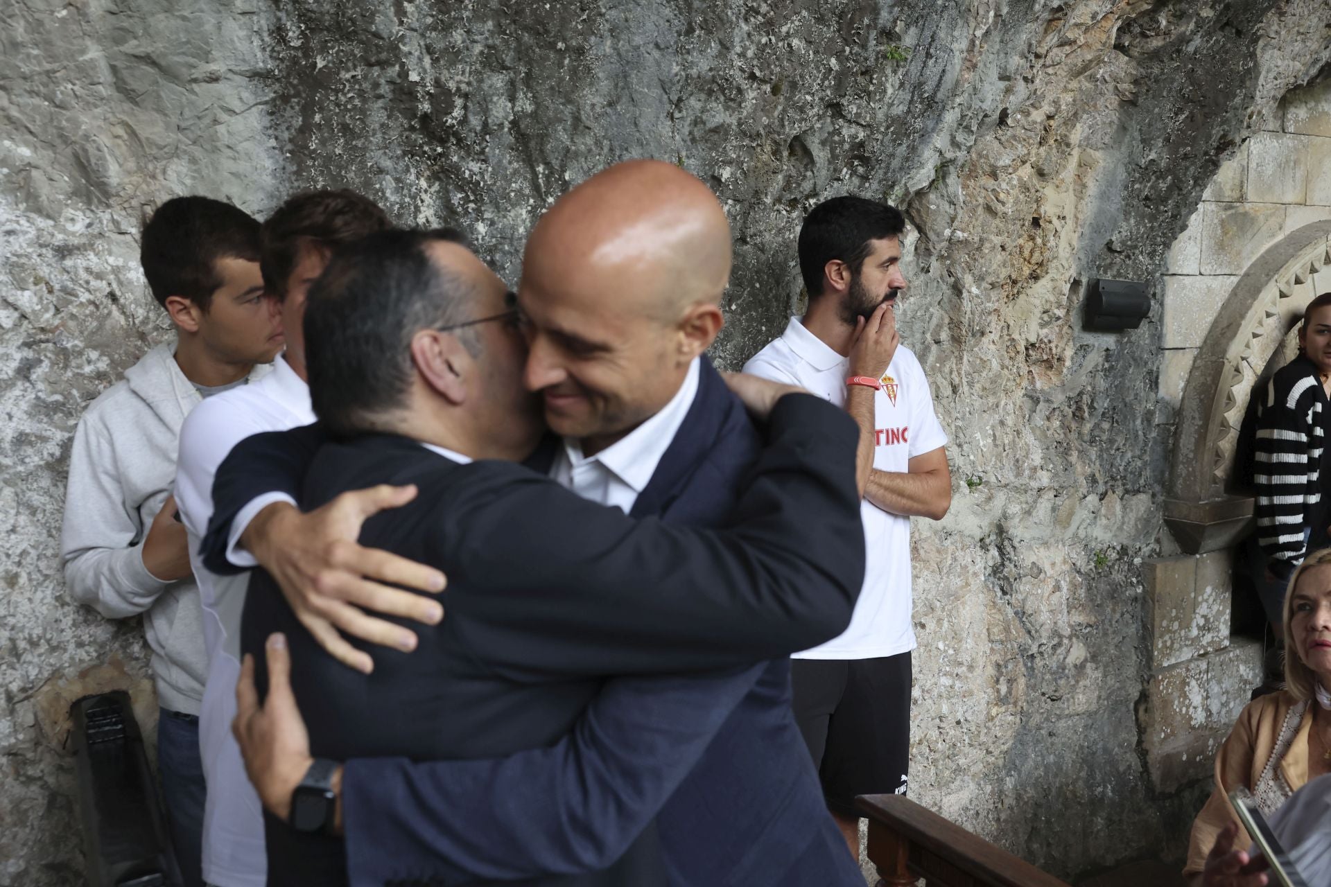 La Santina bendice la nueva temporada del Sporting de Gijón