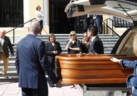 La capilla ardiente se ha instalado en la sede de Presidencia.