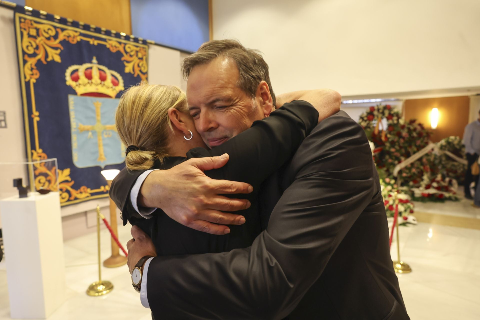 Asturias despide a Antonio Trevín