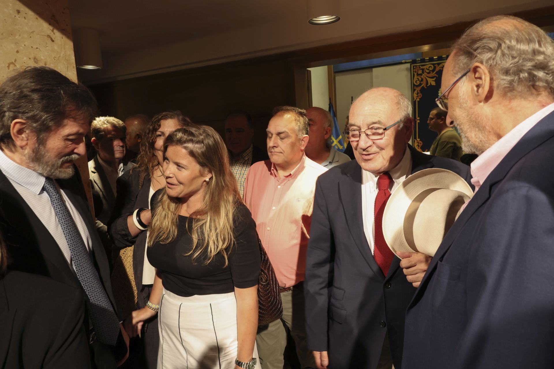 Asturias despide a Antonio Trevín