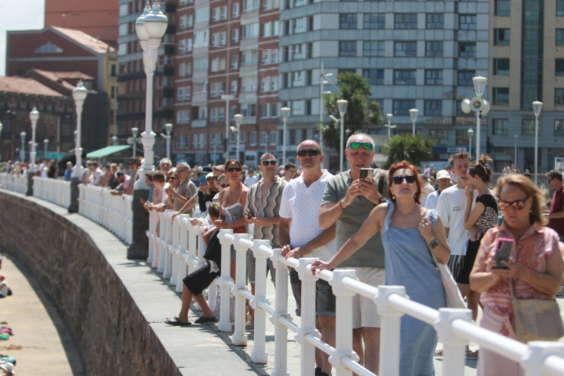 Un adelanto del Festival Aéreo de Gijón: las fotos del ensayo de este viernes