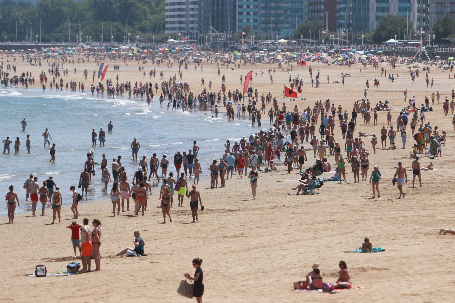 Un adelanto del Festival Aéreo de Gijón: las fotos del ensayo de este viernes
