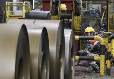 La siderurgia urge ayudas al Gobierno ante el mantenimiento de los aranceles del 50% al acero