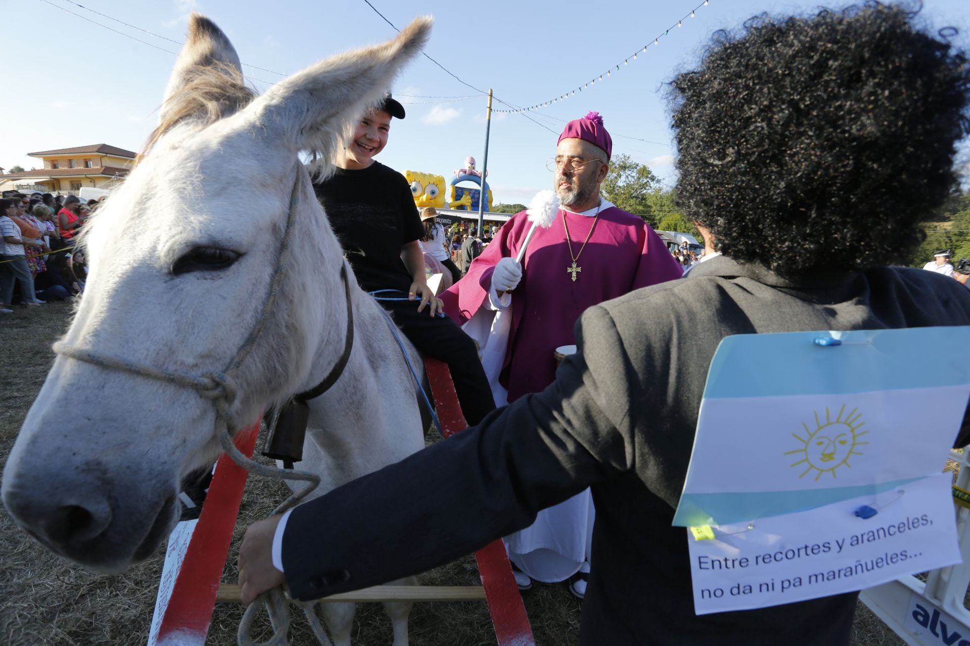 Desfile Folclórico de Burros en Pañeda