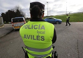 Detenido un vecino de Castrillón por agredir a su pareja en Avilés