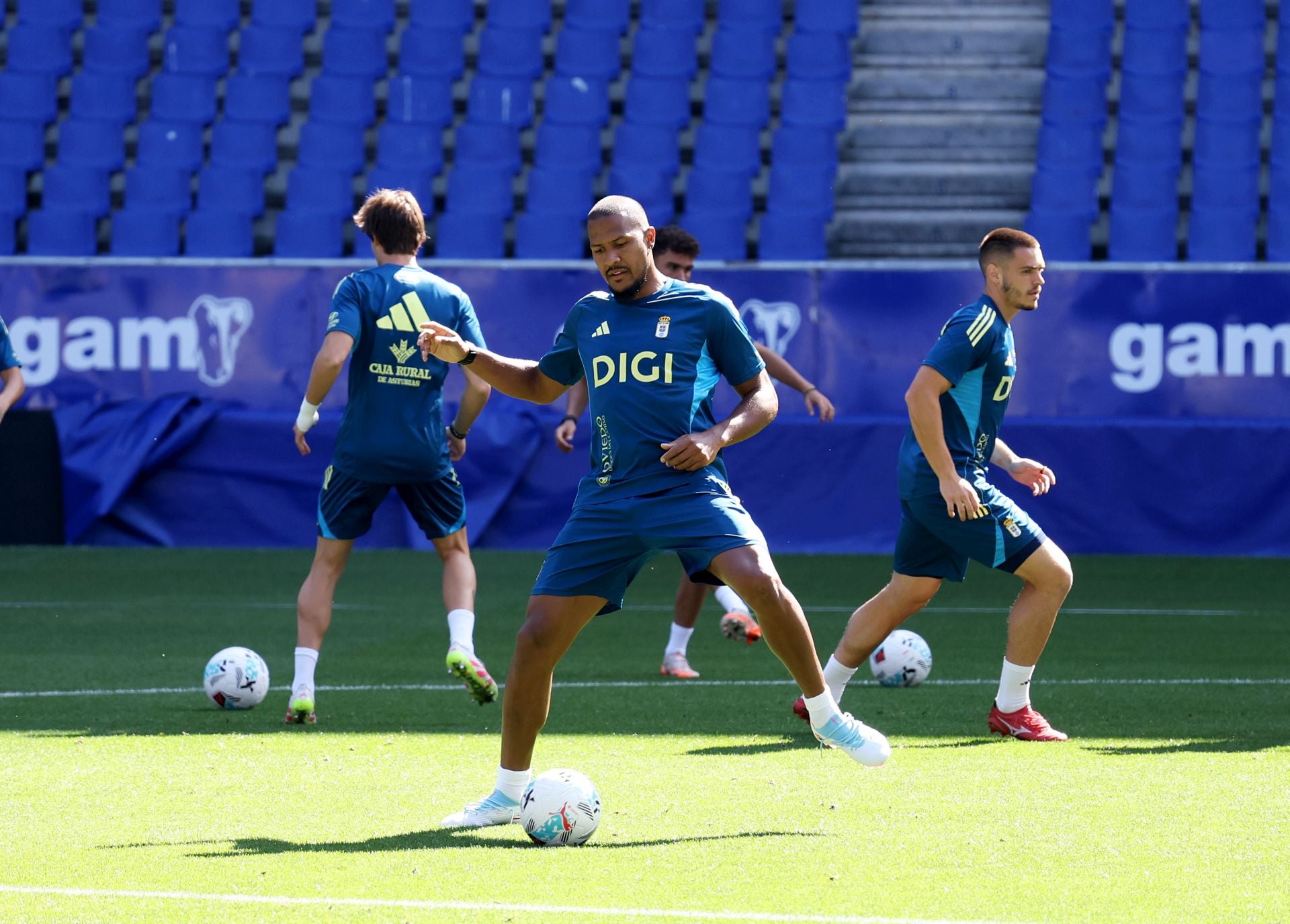 El entrenamiento del Real Oviedo de este 30 de julio, en imágenes