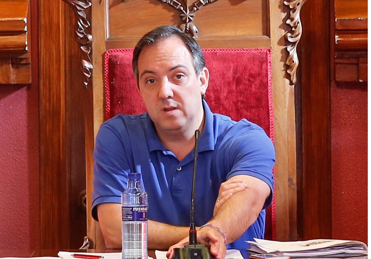 El alcalde maliayo Alejandro Vega