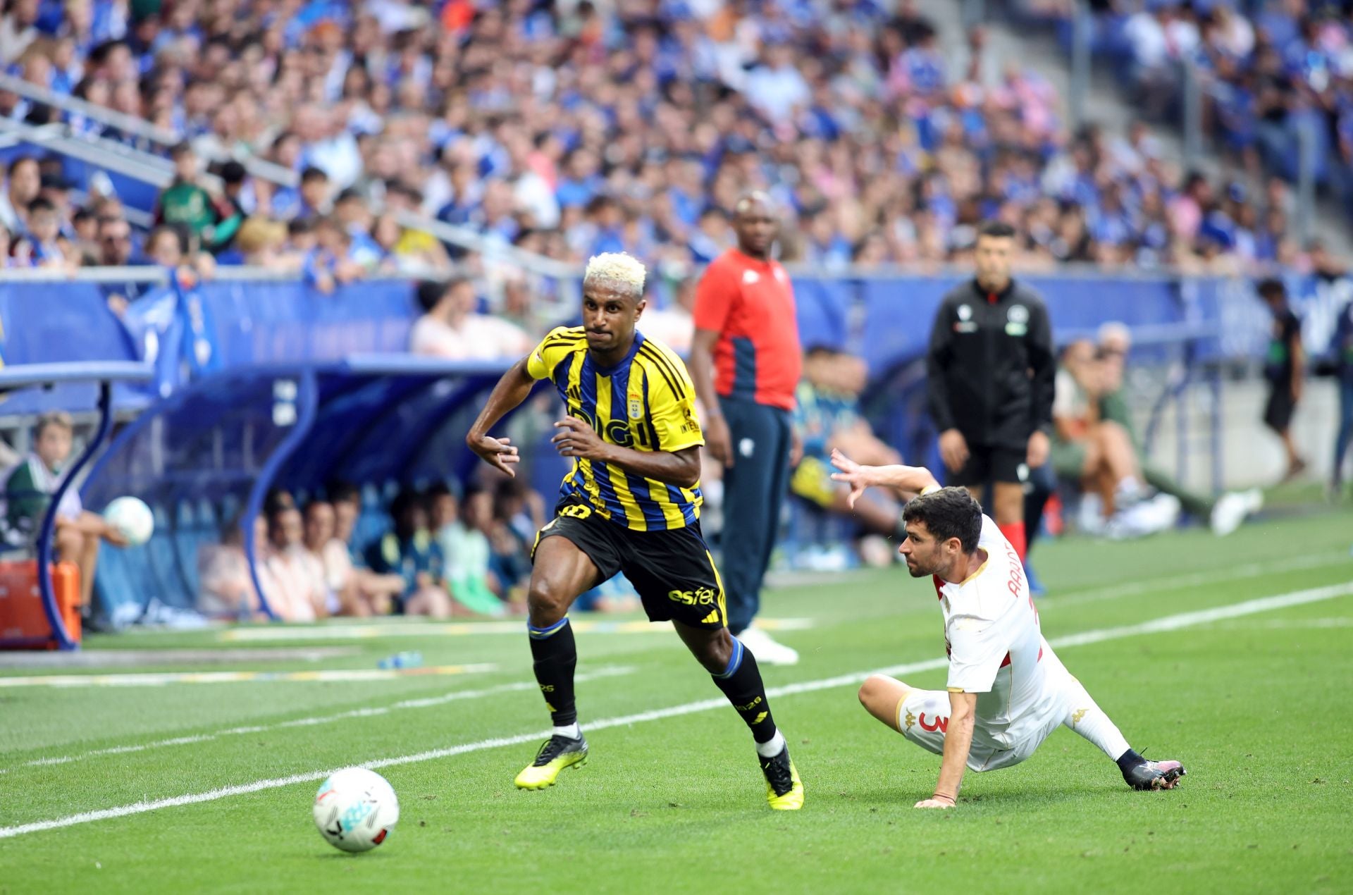 El oviedismo se entrega al Garra Real Fest