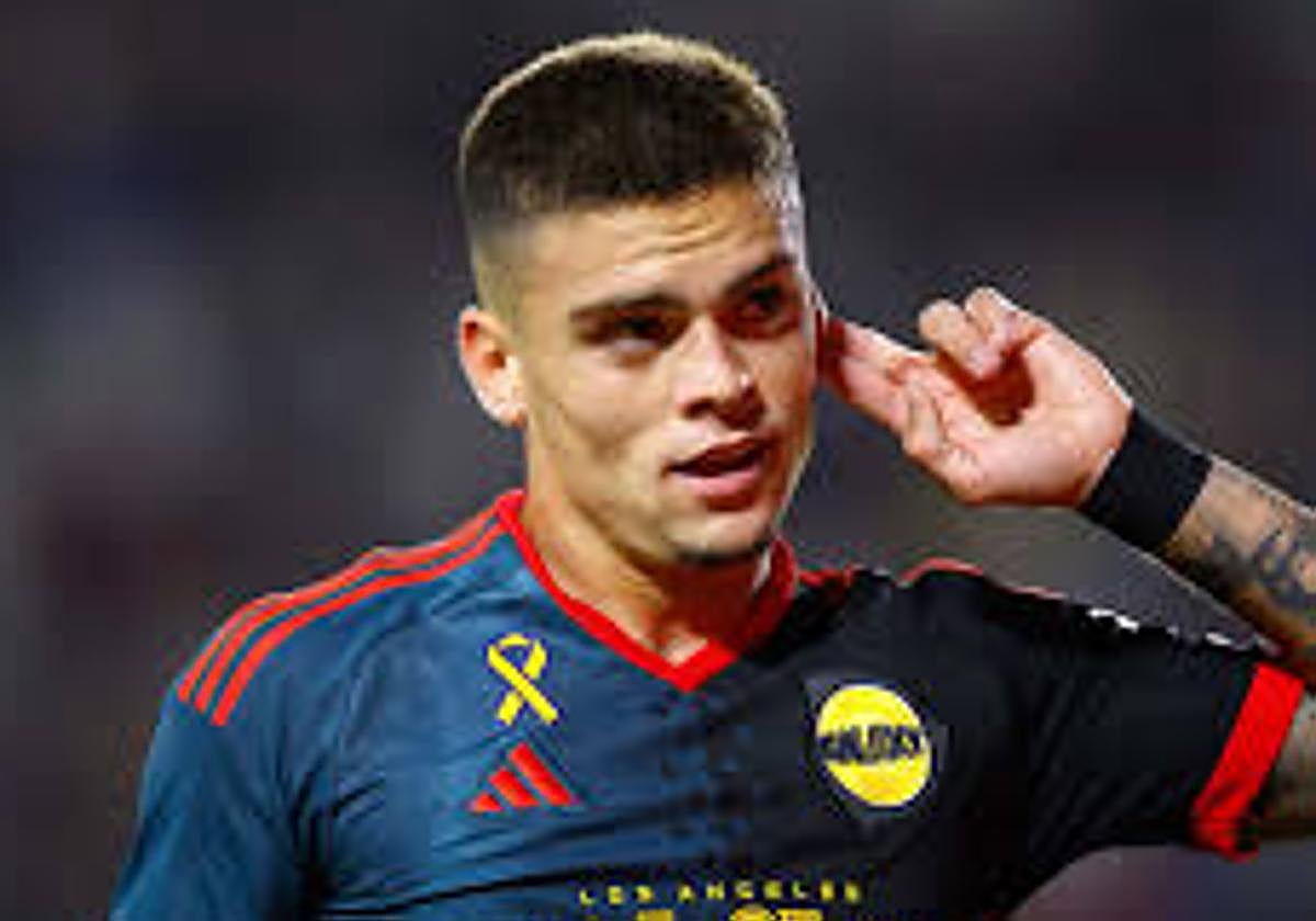 Gabriel Pec se cuela en el radar del Oviedo