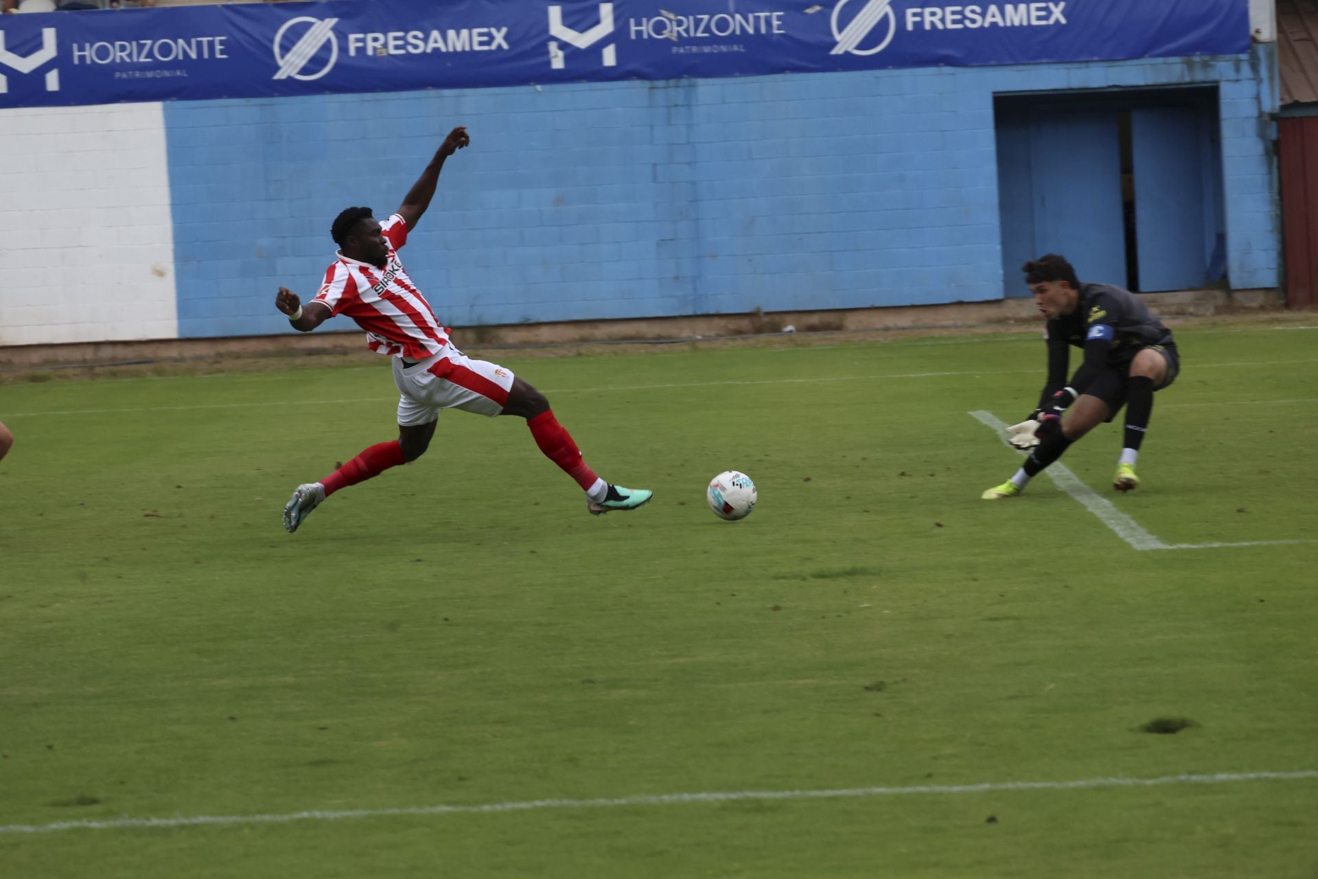 Las mejores imágenes del Real Avilés - Sporting de Gijón