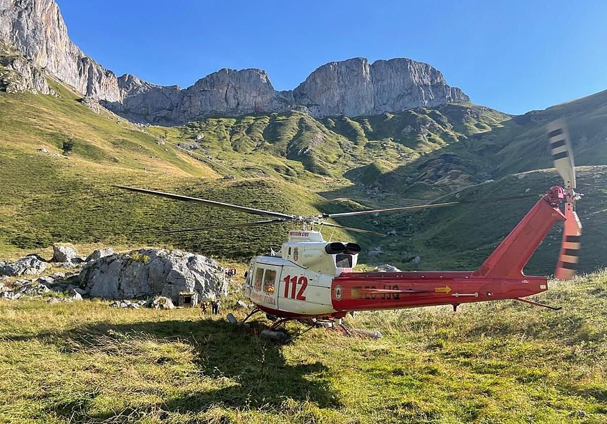 Imagen del rescate al menor en los Picos de Europa.