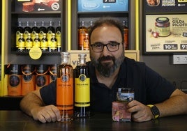 Rubén Rodríguez en su estand, con referencias ya consolidadas de Picofino y las novedades de este año