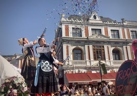 Navia celebra la gran fiesta de la natación en aguas abiertas